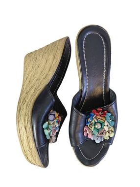 Vintage Black Leather Wedge Slide with Multicolor Flower Accent Size 8-8.5